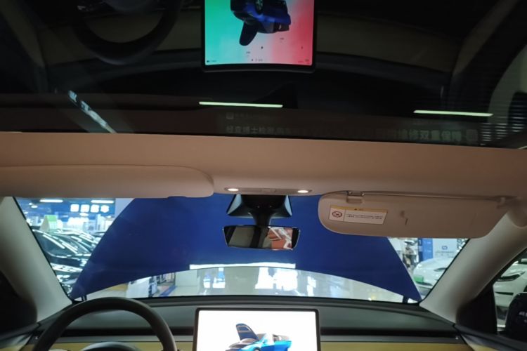 Tesla Model Y 2022 #20 Tesla Model Y 2022 car image #20