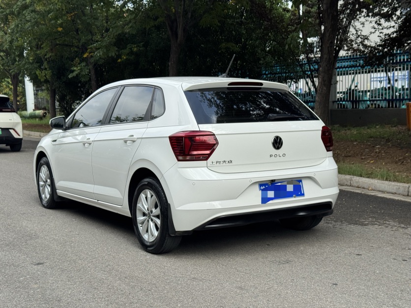 Volkswagen Polo 2021 car image #6