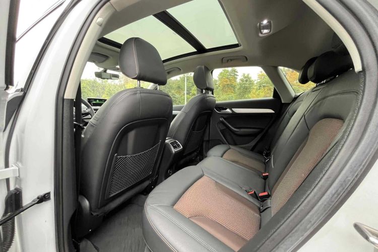 Audi Q3 2018 image de voiture #13