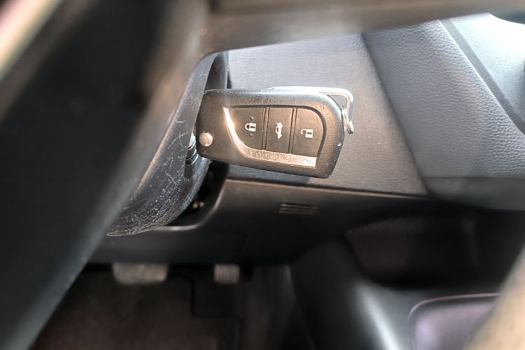 Toyota Corolla 2020 car image #10