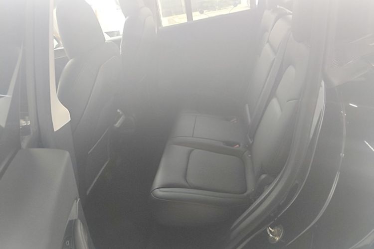 Tesla Model Y 2021 #17 Tesla Model Y 2021 car image #17