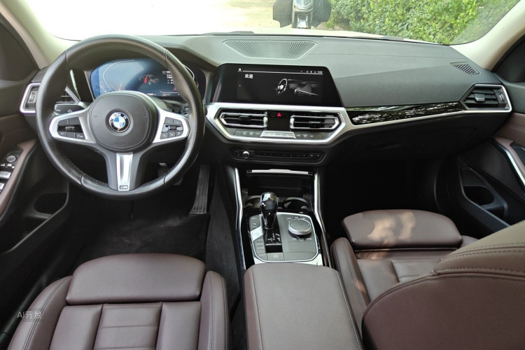 BMW 3 Series 2020 #11 BMW 3 Series 2020 car image #11
