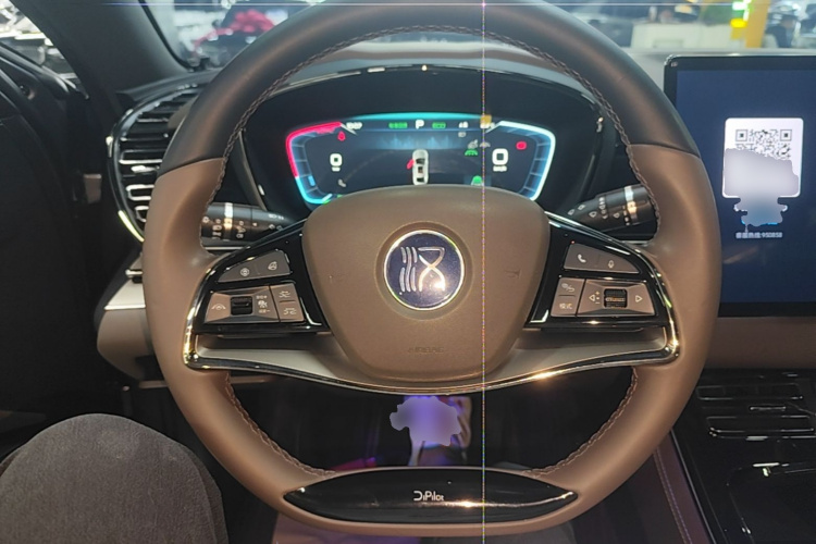 BYD Han 2023 car image #11