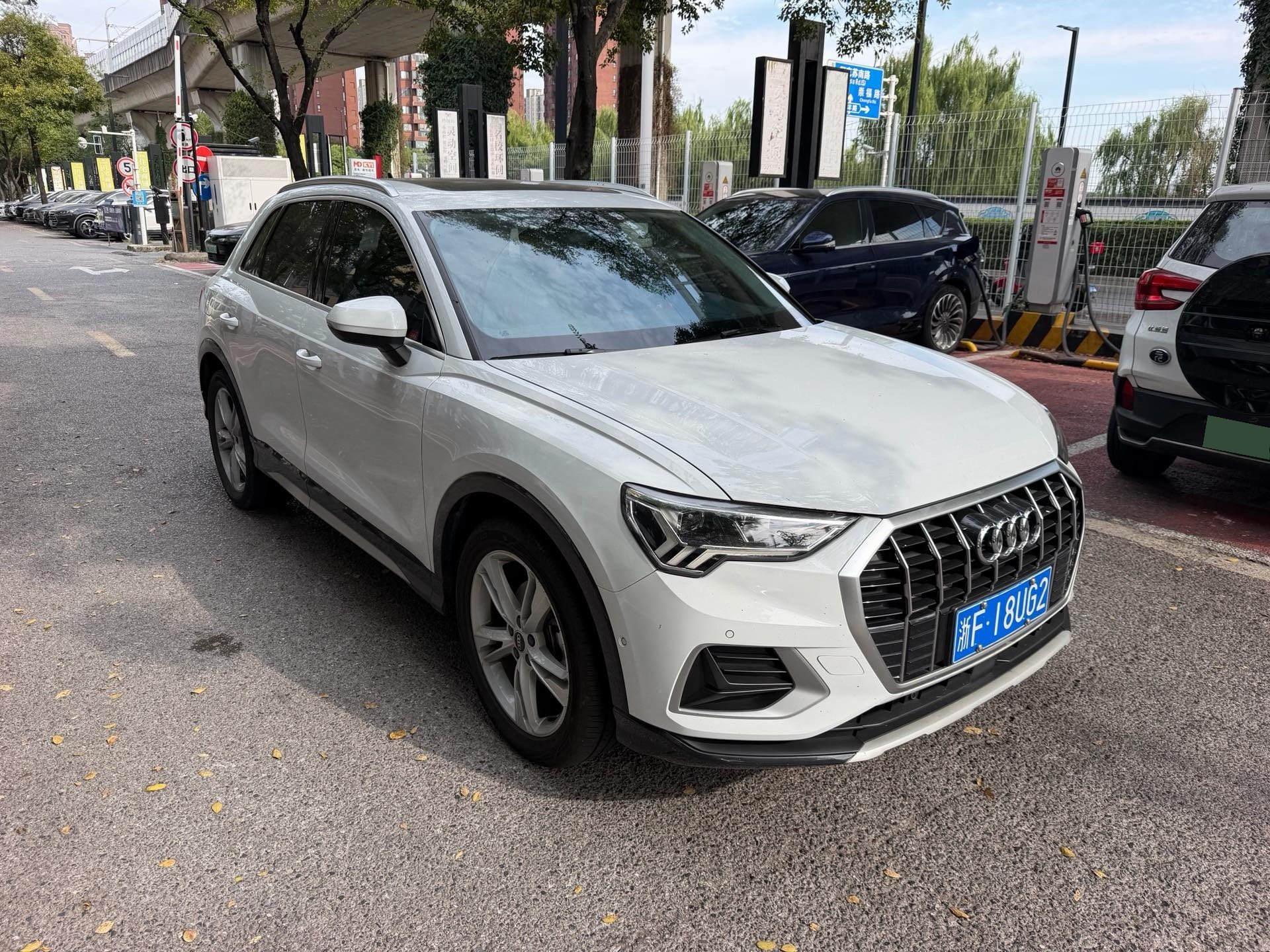 Audi Q3 2023 #2 Audi Q3 2023 car image #2