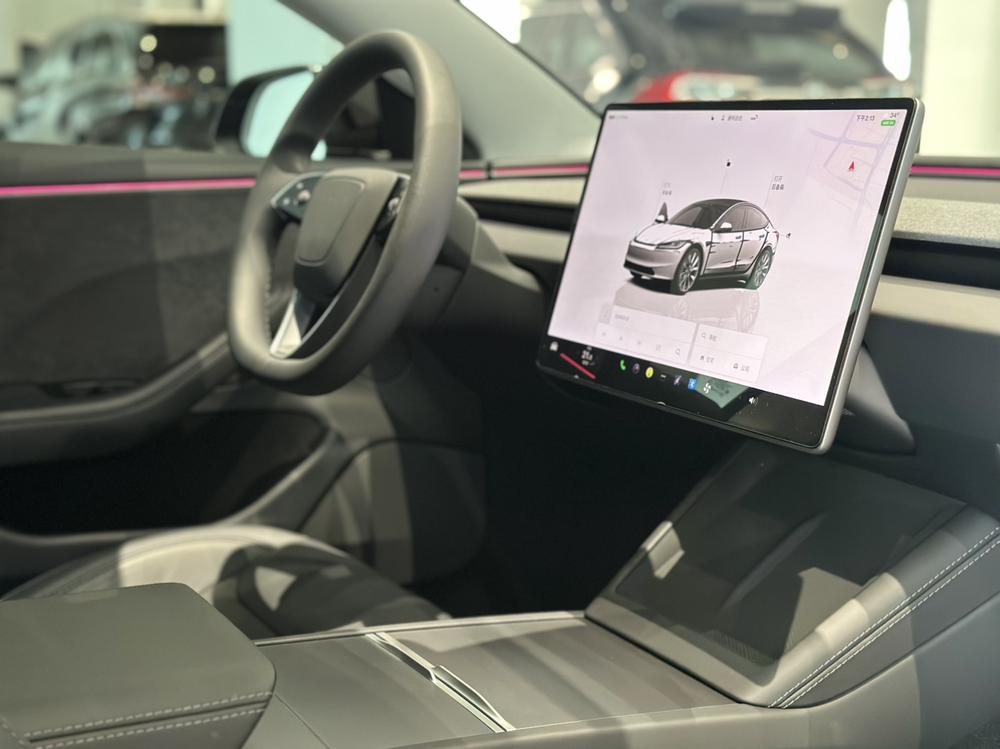 Tesla Model 3 2025 #18 Tesla Model 3 2025 car image #18