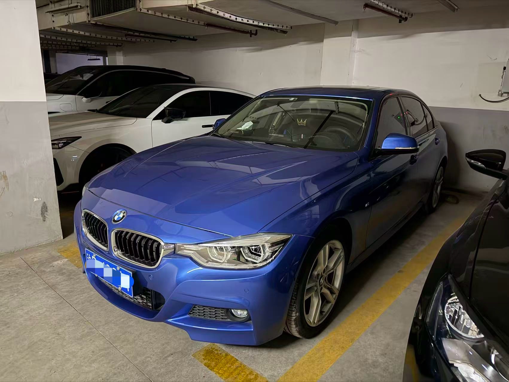 BMW 3 Series 2019 car image 