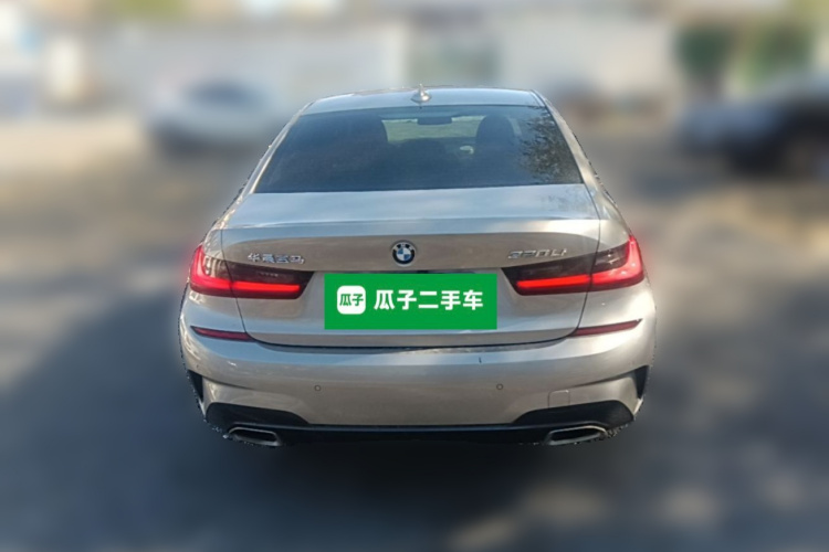 BMW 3 Series 2021 #6 BMW 3 Series 2021 صورة سيارة #6