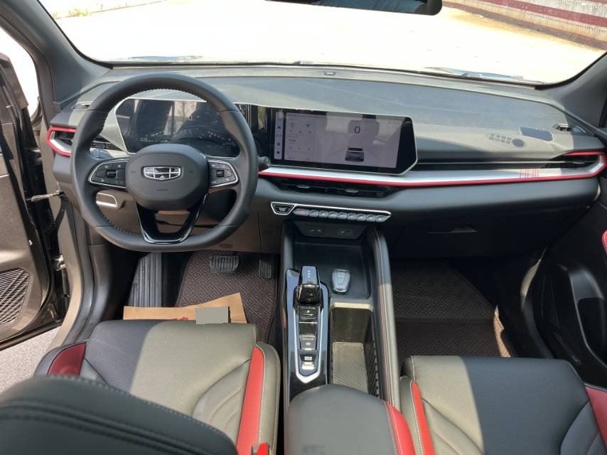 GEELY Coolray 2023 car image #6