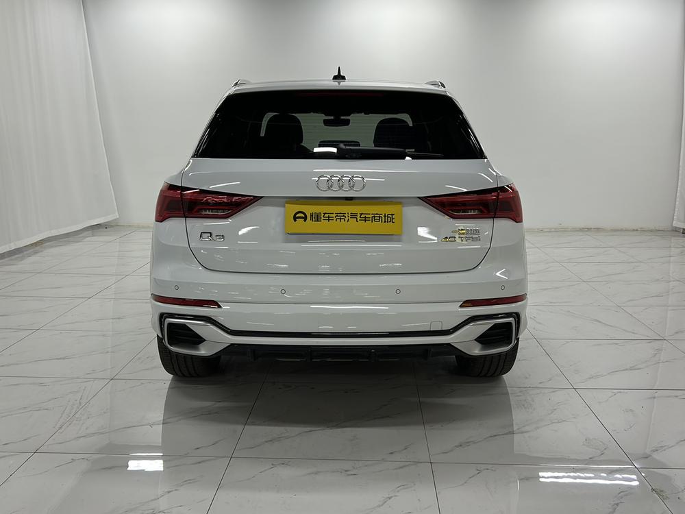 Audi Q3 2025 car image #6