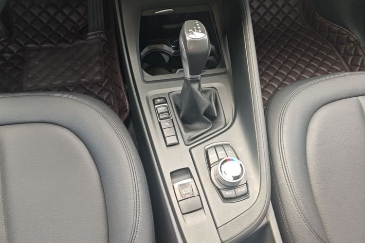 BMW X1 2017 car image #14