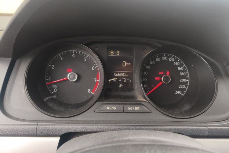 Volkswagen Lavida 2017 car image #12