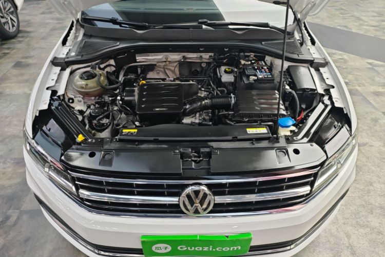 Volkswagen Bora 2020 car image #20