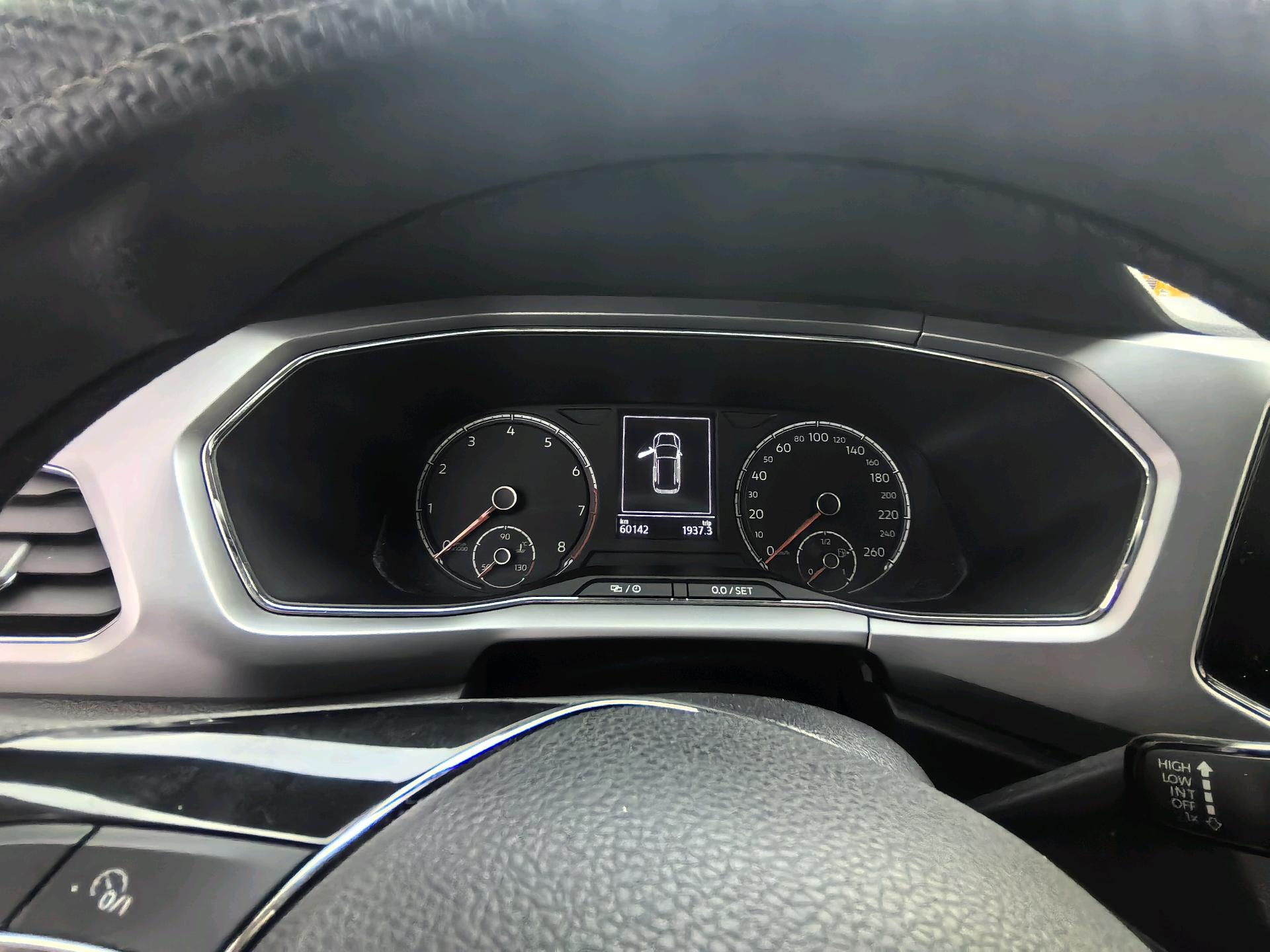 Volkswagen T-Cross 2020 car image #10