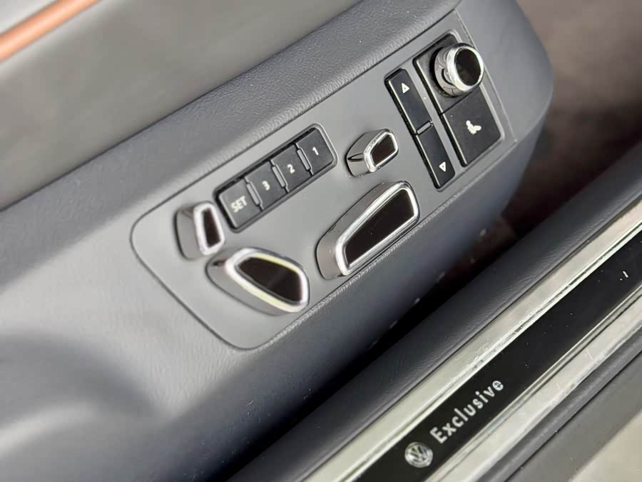 Volkswagen Pheaton 2016 immagine di auto #37