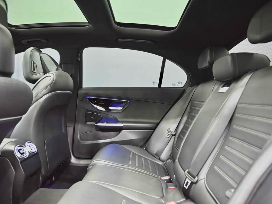 Mercedes-Benz C Class New Energy 2022 صورة سيارة #37