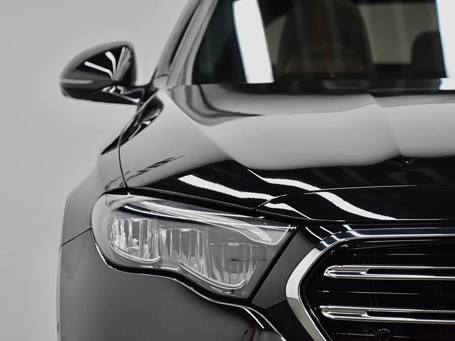 Mercedes-Benz E Class New Energy 2024 immagine di auto #37