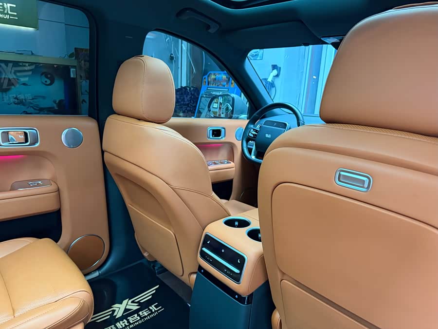 Li L9 2024 صورة سيارة #37