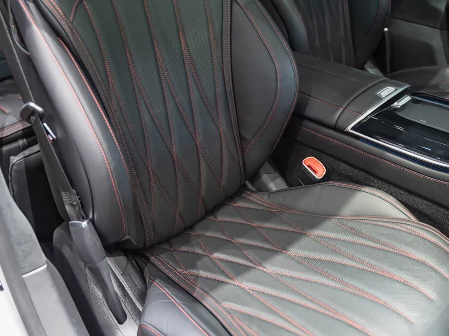 Mercedes-Benz S AMG New Energy 2024 صورة سيارة #37