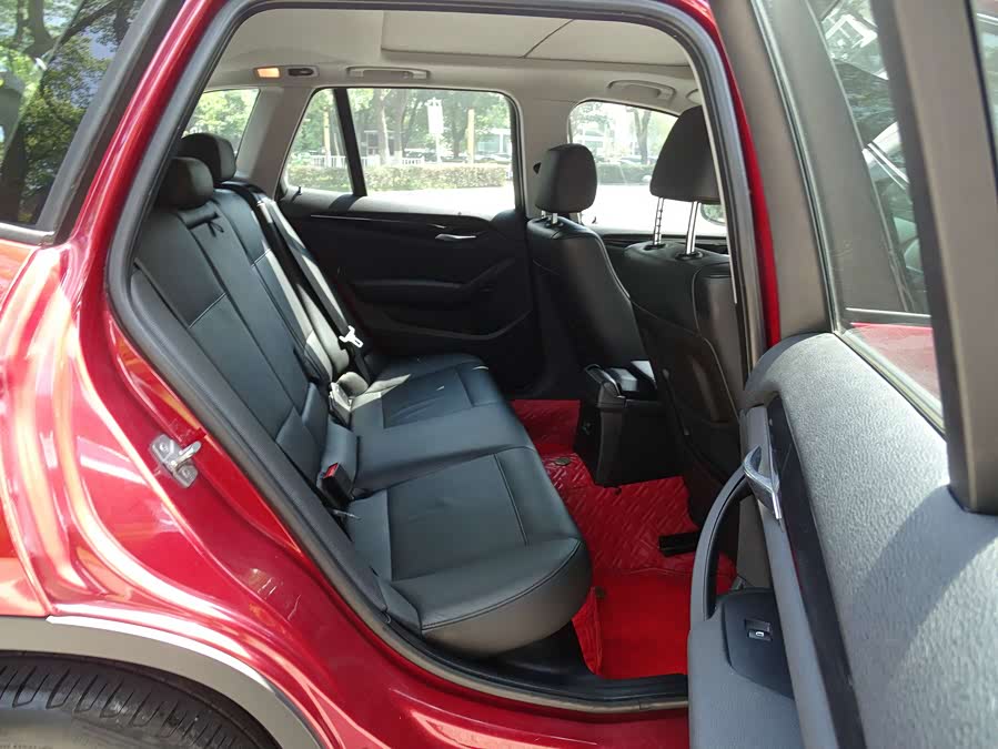 BMW X1 (Imported) 2011 imagem de carro #37