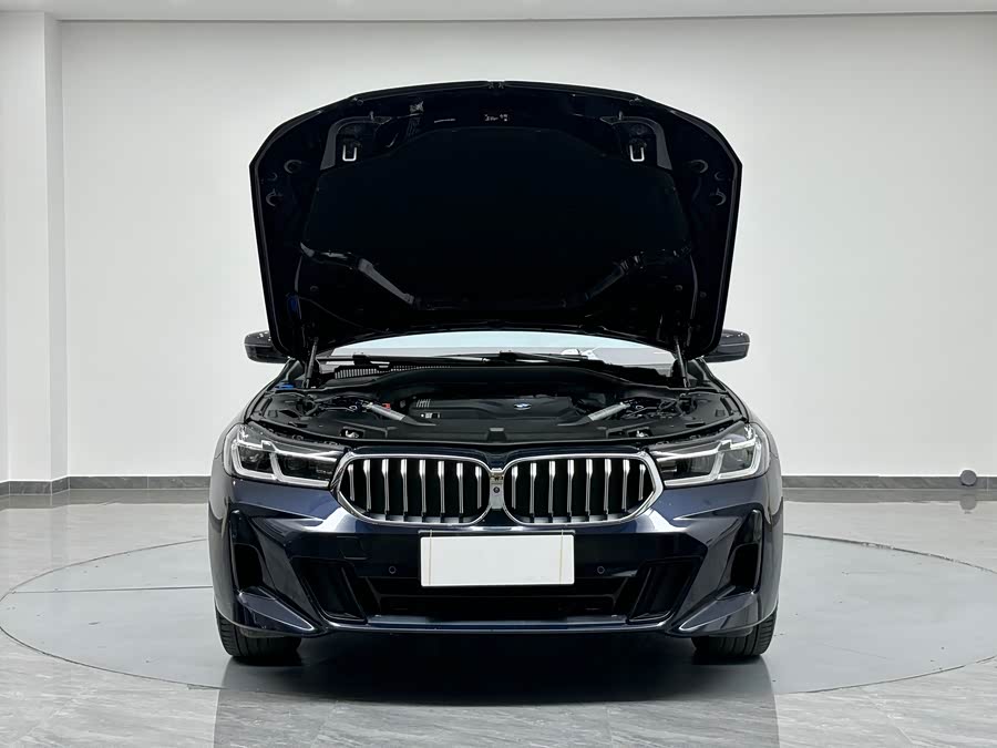BMW 6 Series 2024 imagem de carro #37
