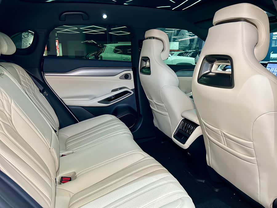 BYD SongL EV 2024 car image #37