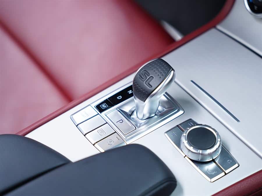 Mercedes-Benz SL Class 2017 car image #37