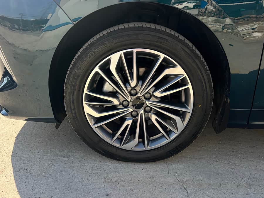 Forthing Yacht 2023 #37 Forthing Yacht 2023 car image #37