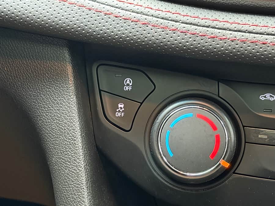 雪佛兰 科鲁泽 2019 汽车图片 #37