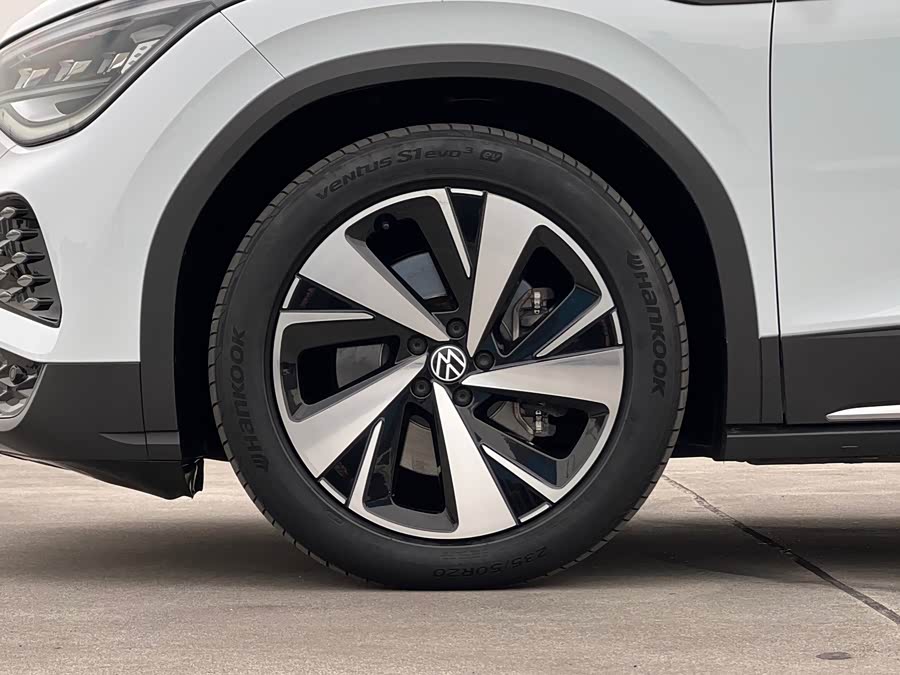 Volkswagen ID.6 X 2021 #37 Volkswagen ID.6 X 2021 car image #37