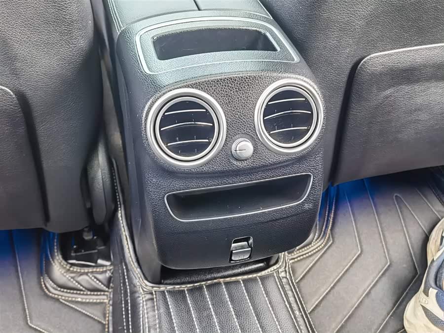 Mercedes-Benz GLC Class 2020 #37 Mercedes-Benz GLC Class 2020 immagine di auto #37