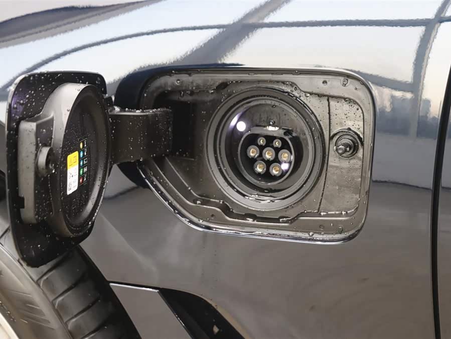 BMW i3 2024 car image #37