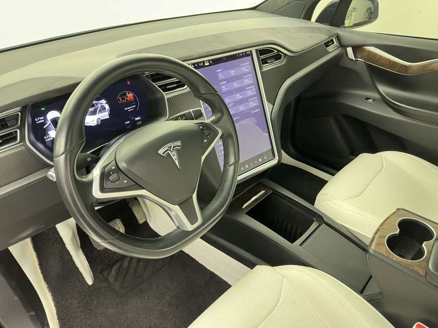 特斯拉 Model X 2017 汽车图片 #37