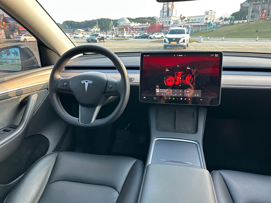 Tesla Model Y 2022 #37 Tesla Model Y 2022 car image #37