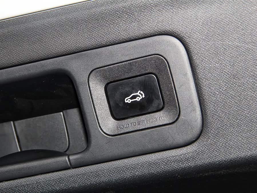 GAC Trumpchi E9 2024 car image #37