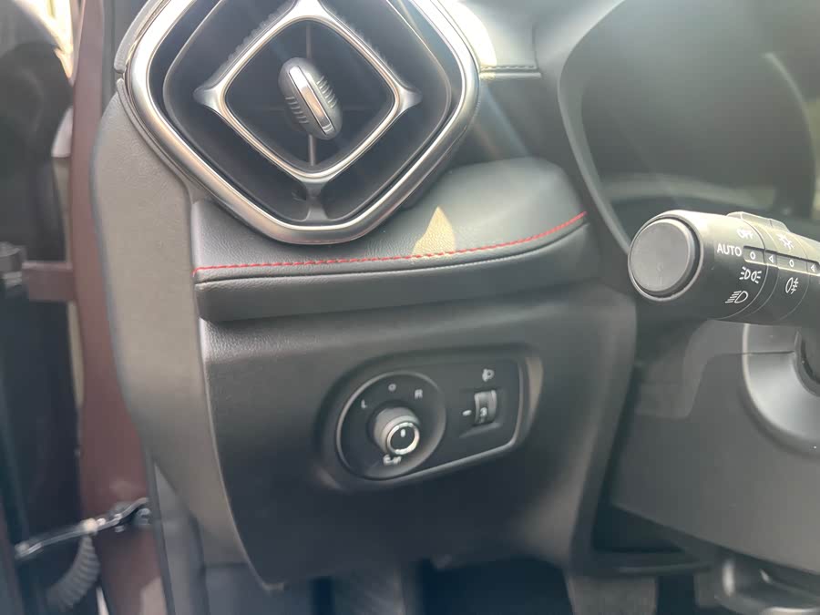 MG 5 2024 car image #37