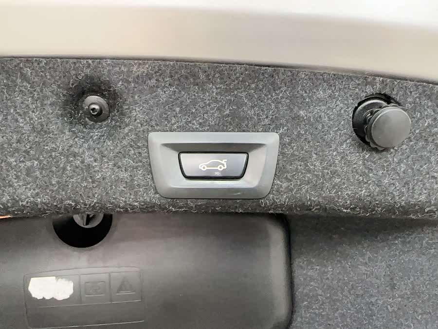 BMW 5 Series 2016 car image #37