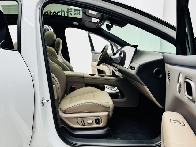 理想汽车 理想i6 2025 汽车图片 #37