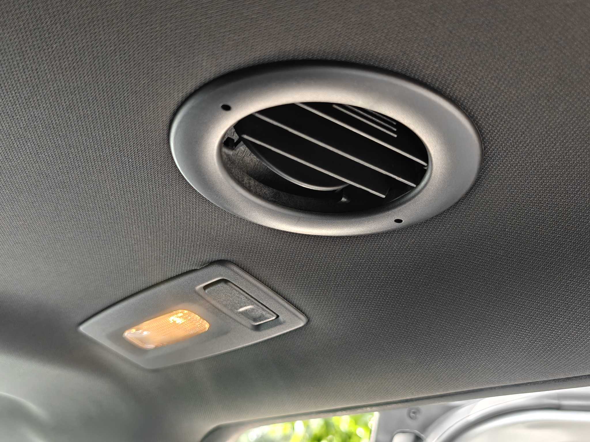 Ford Explorer (Imported) 2013 car image #37