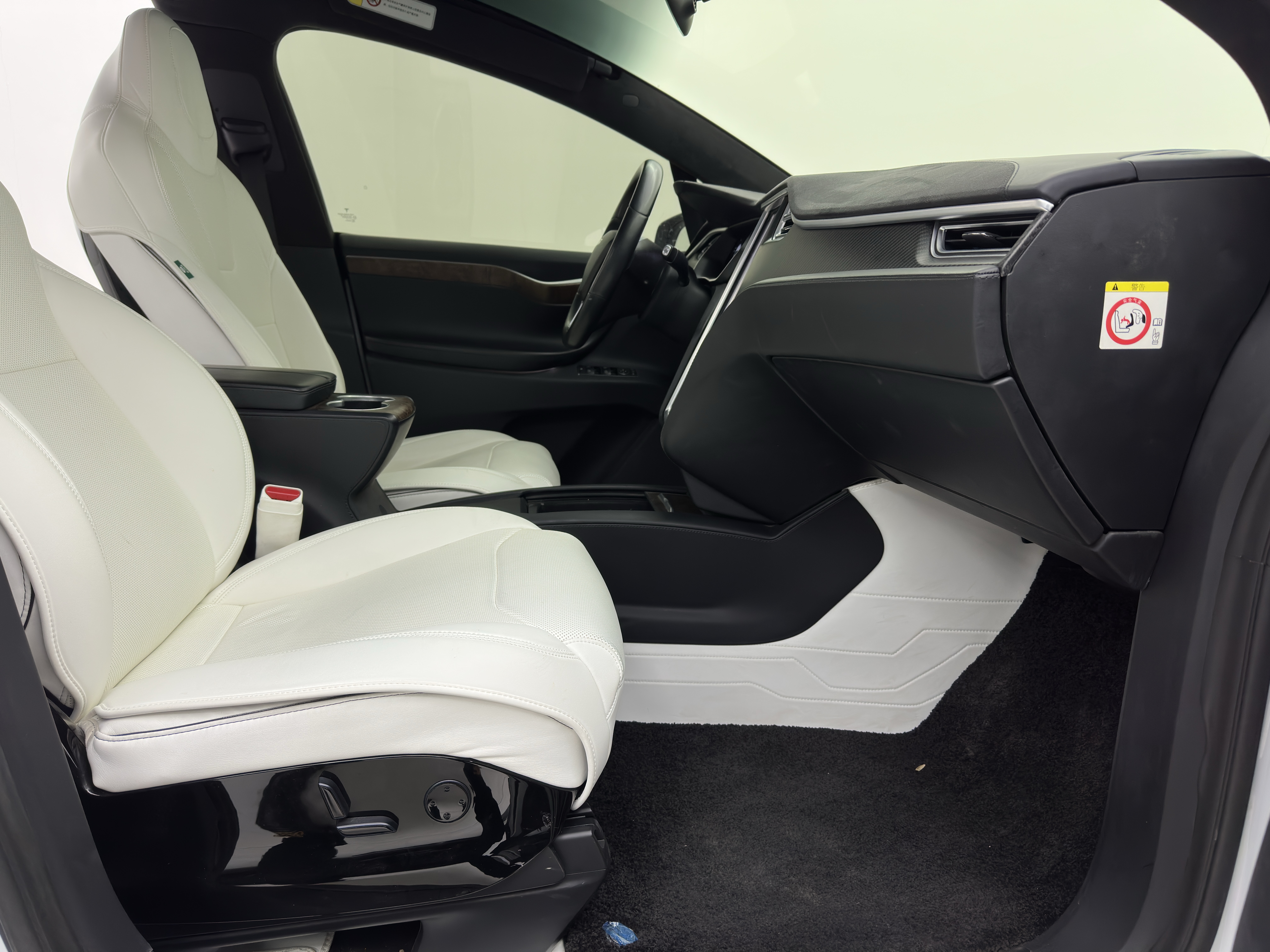 特斯拉 Model X 2017 汽车图片 #37