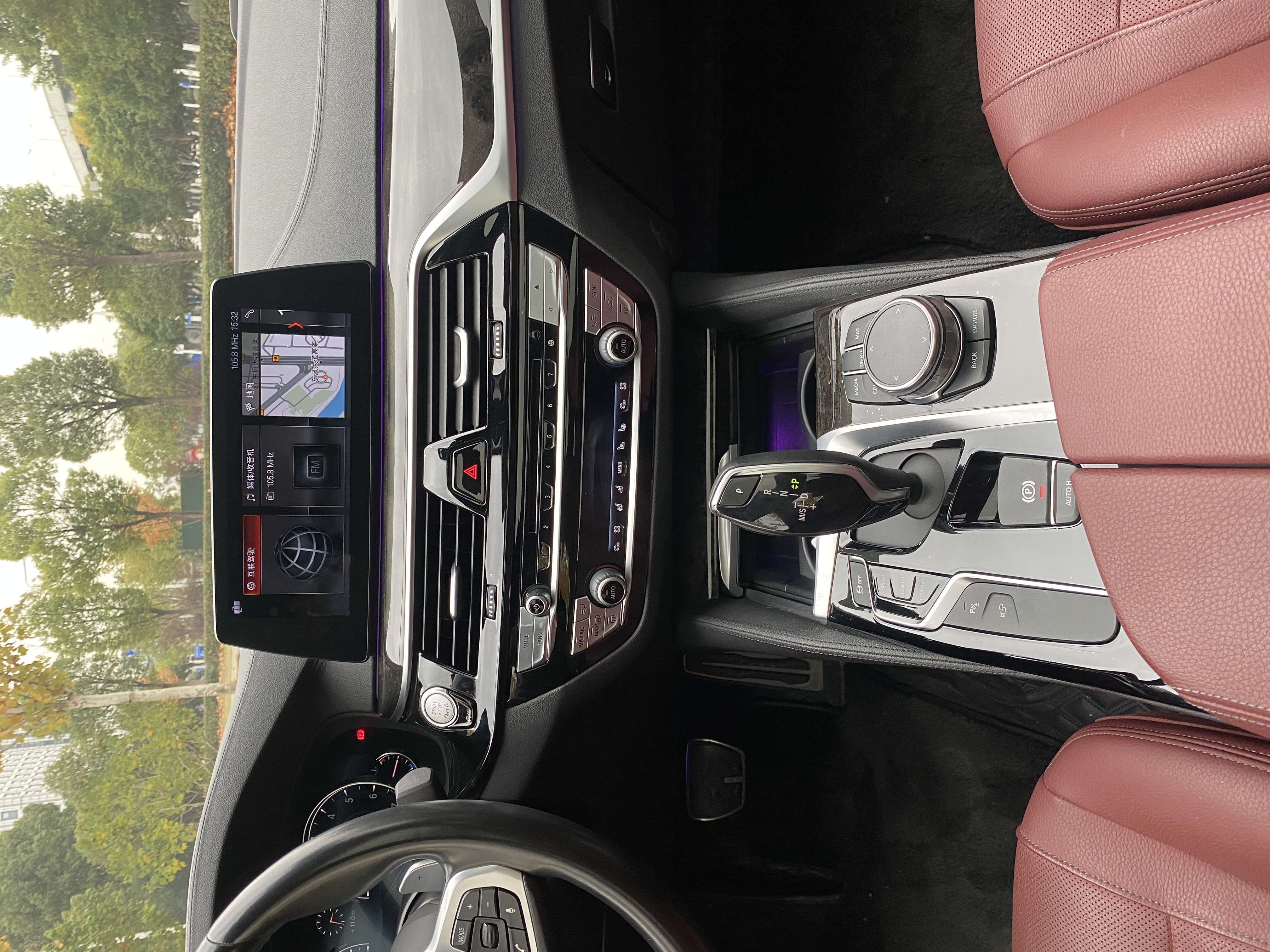 BMW 5 Series 2018 #37 BMW 5 Series 2018 car image #37