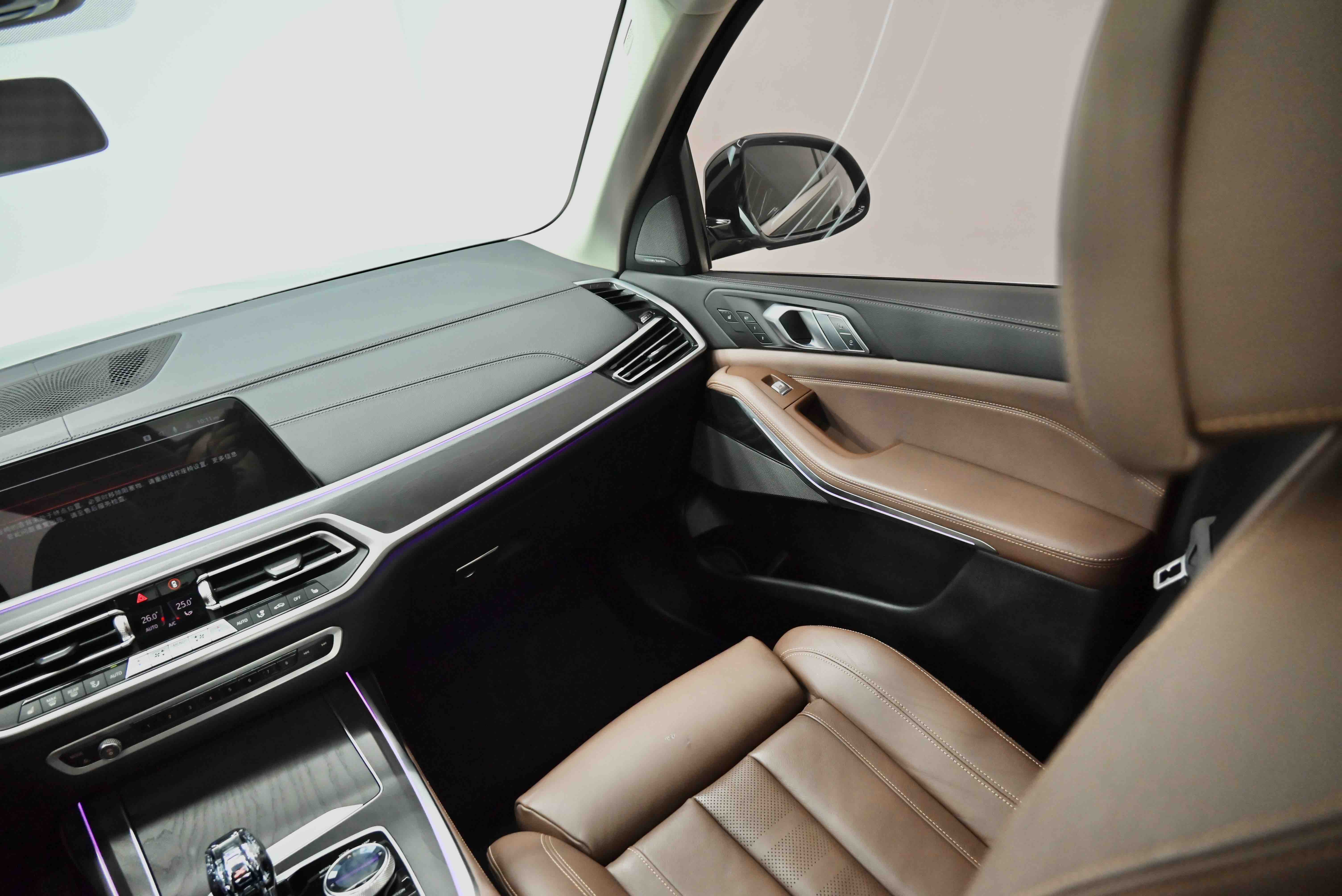 BMW X7 2020 #37 BMW X7 2020 car image #37