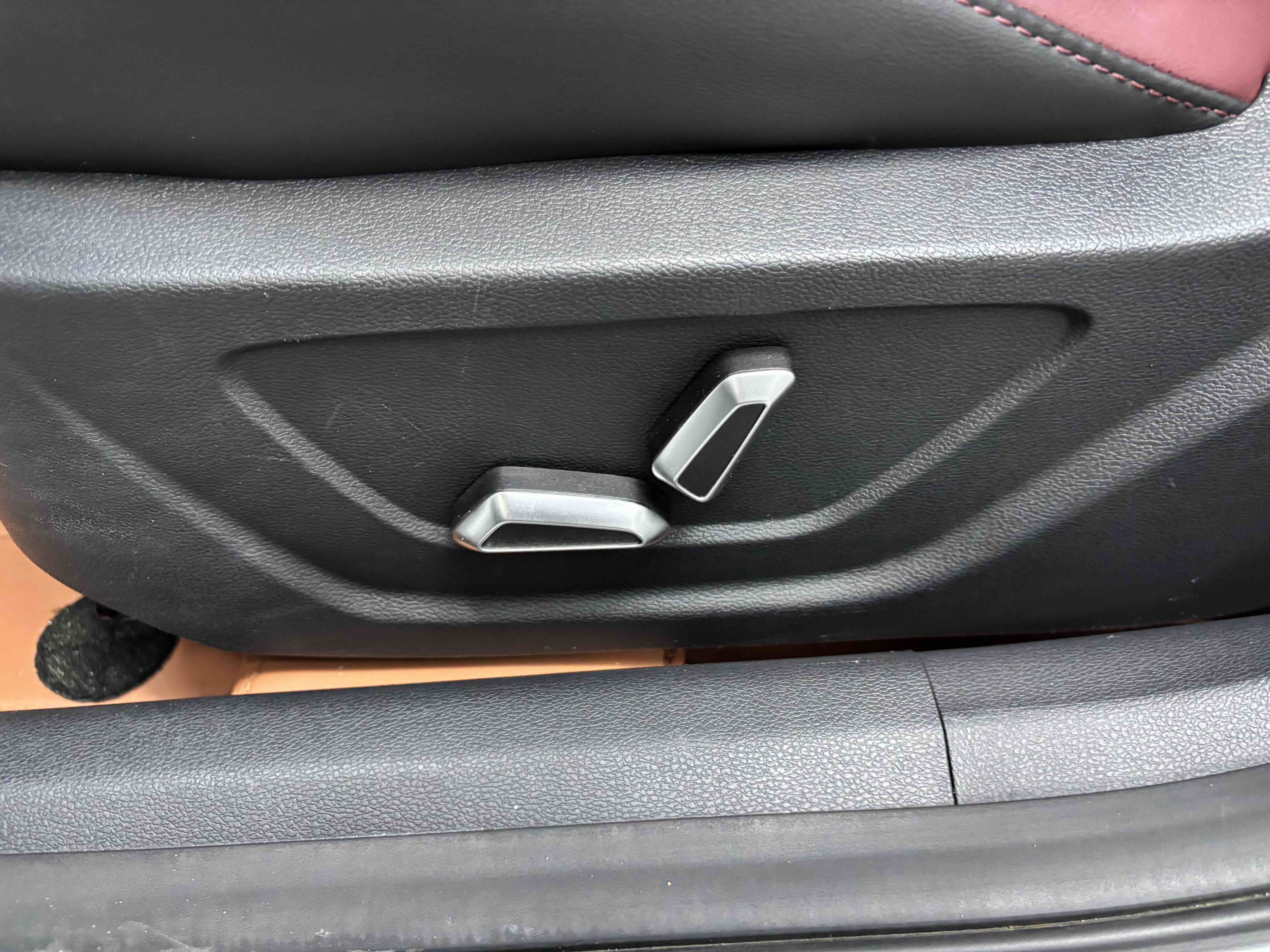 GEELY Coolray 2021 #37 GEELY Coolray 2021 car image #37