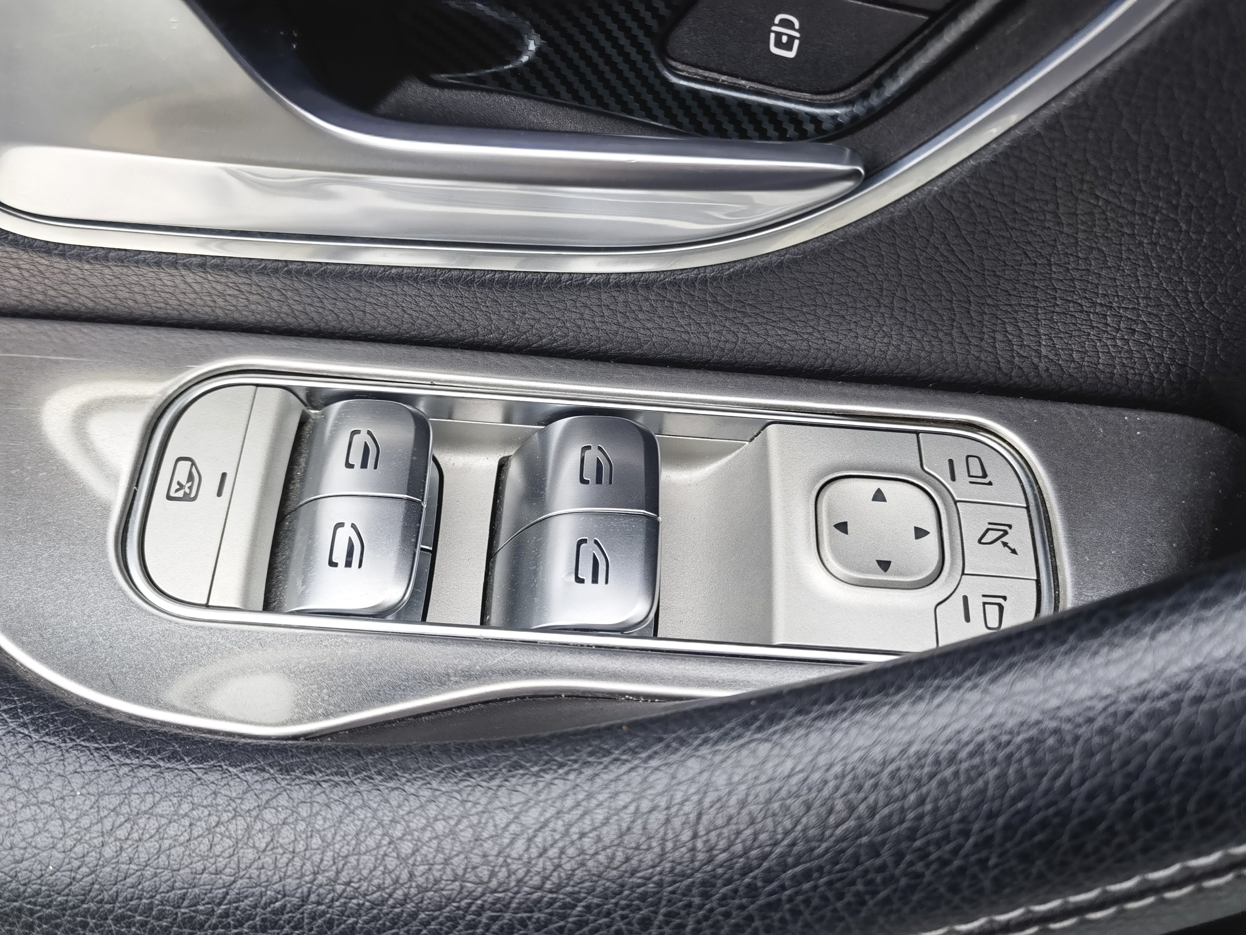 奔驰 奔驰GLE轿跑新能源 2021 汽车图片 #37