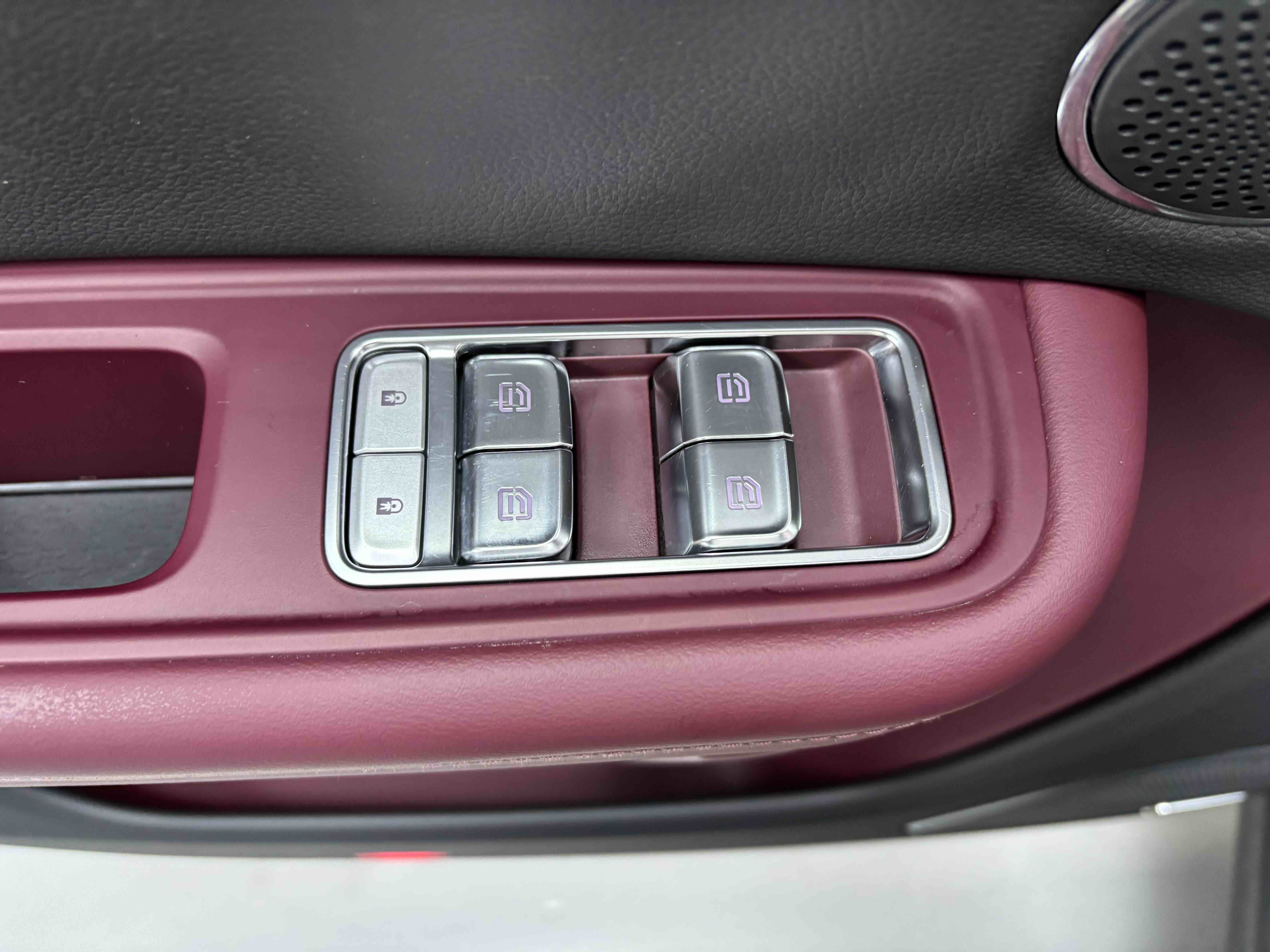 HongQi E-HS9 2023 imagem de carro #37