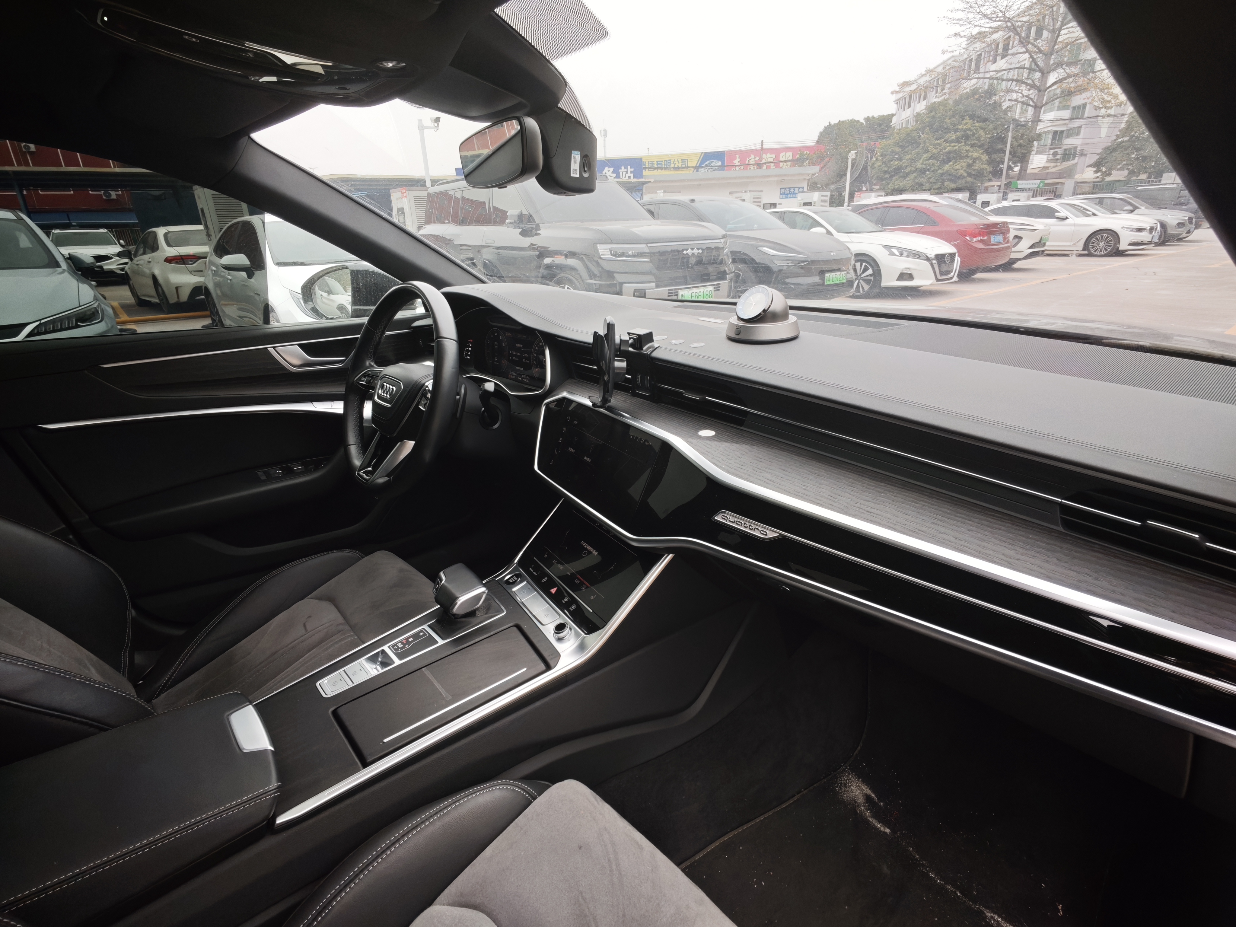 Audi A6L 2024 car image #37