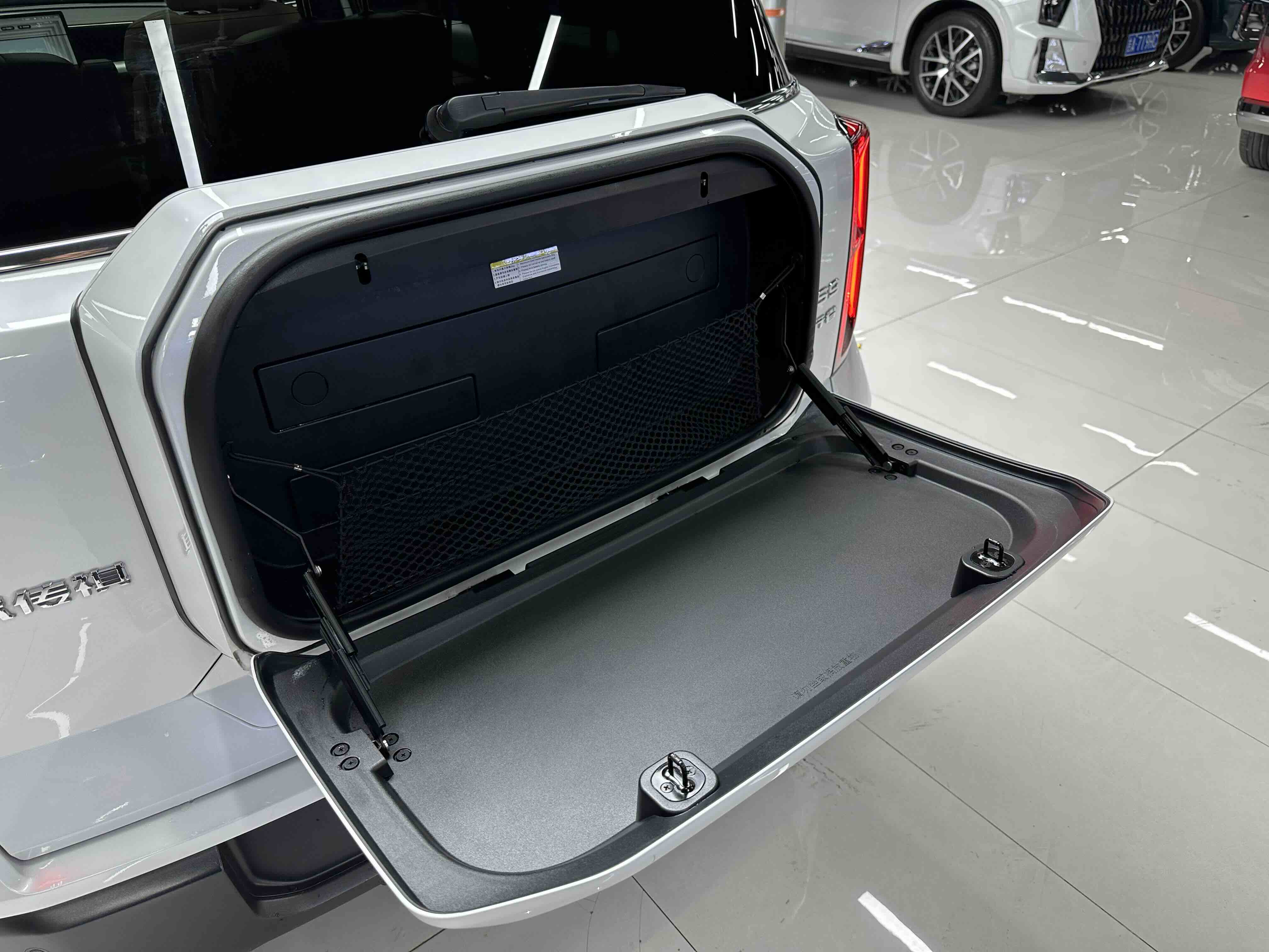GAC Trumpchi ES9 2024 #37 GAC Trumpchi ES9 2024 car image #37