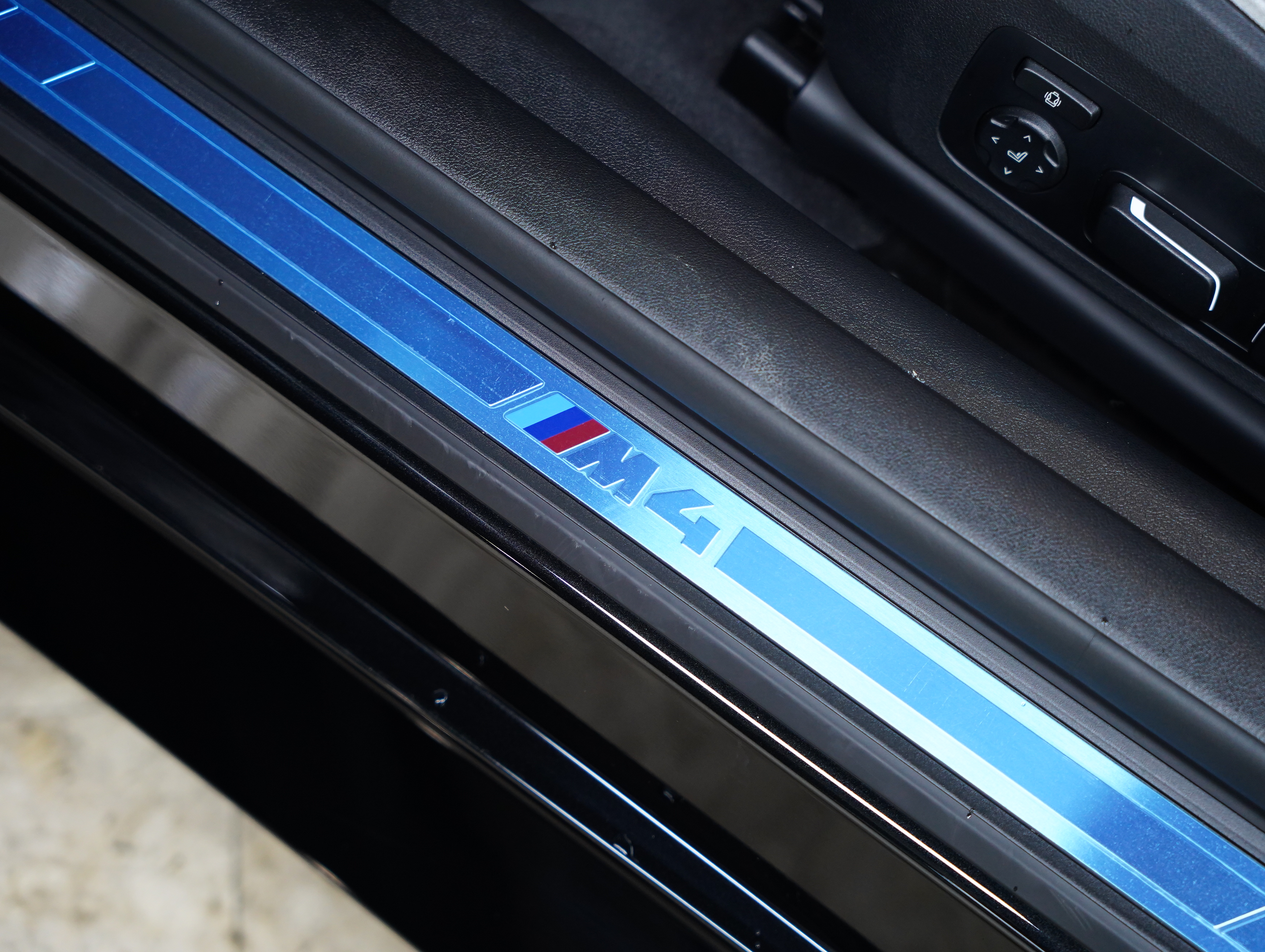 BMW M4 2025 imagen de coche #37