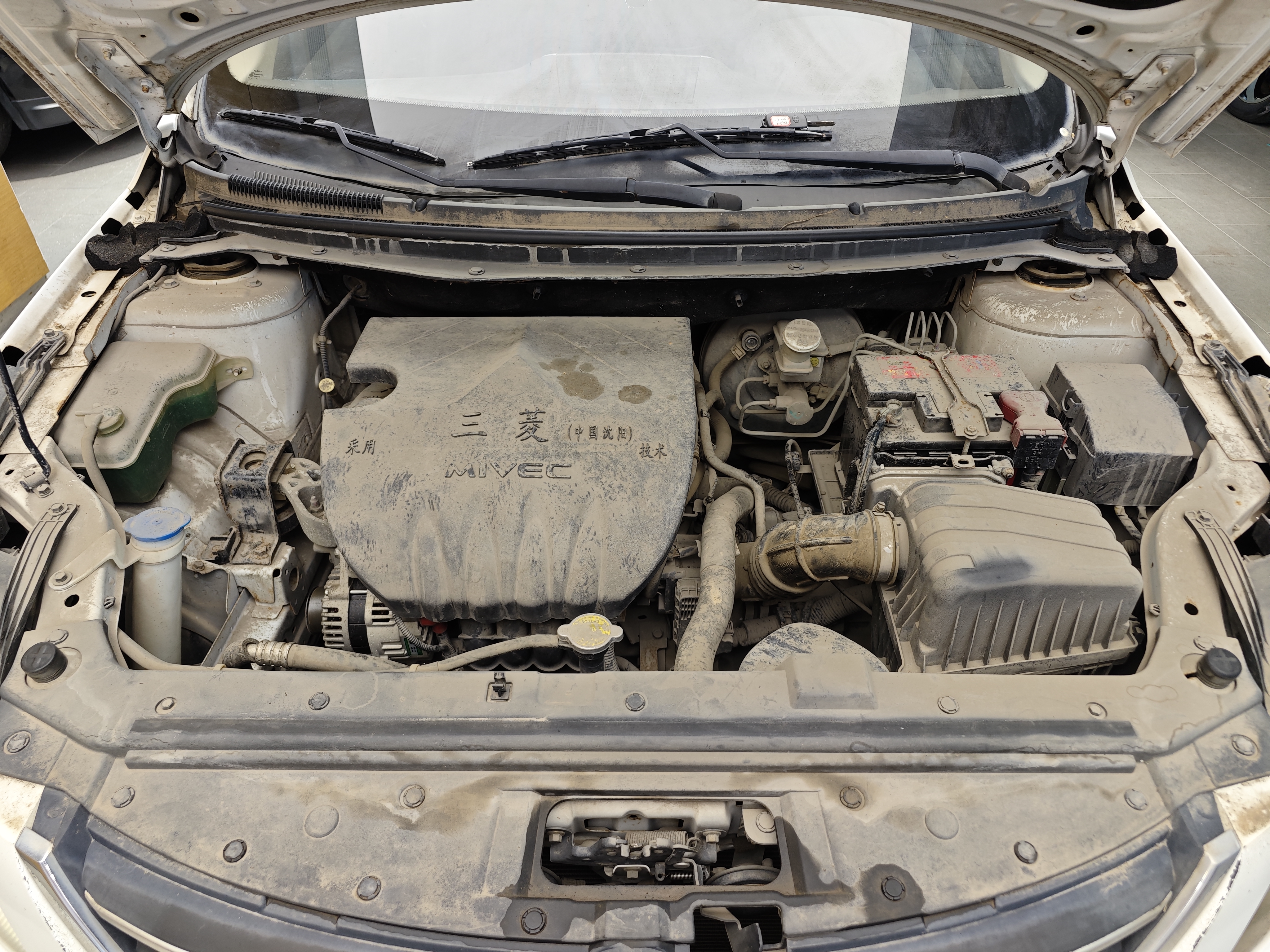 Forthing JOYEAR S50 2015 #37 Forthing JOYEAR S50 2015 immagine di auto #37