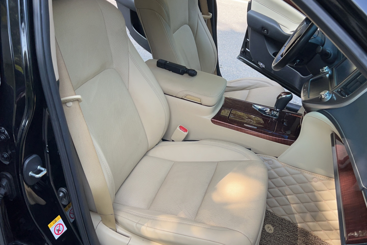 丰田 皇冠 2016 汽车图片 #37