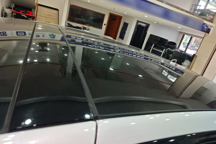 特斯拉 Model X 2023 汽车图片 #37